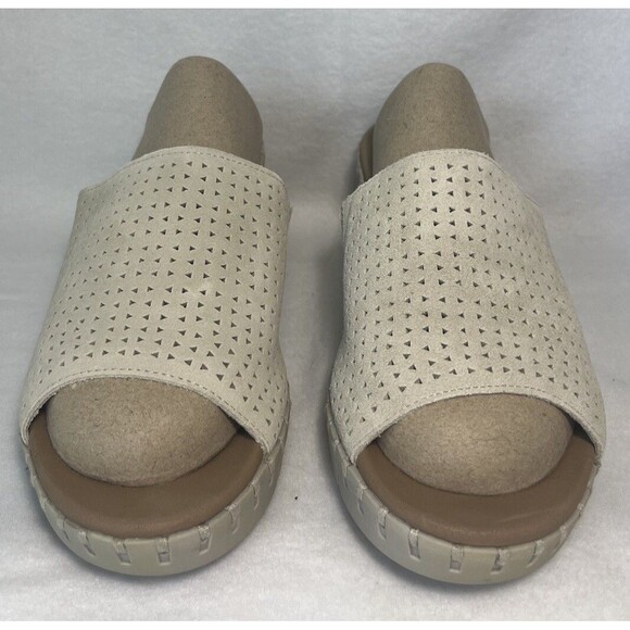Women’s Skechers Luxe Foam Wedge Slide‎ Sandals Light Beige Size 9 - Picture 1 of 9